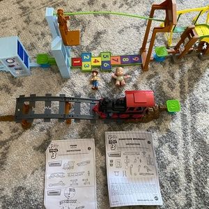 Disney Movie Toy Story 3 Action Links Stunt Set KIDS